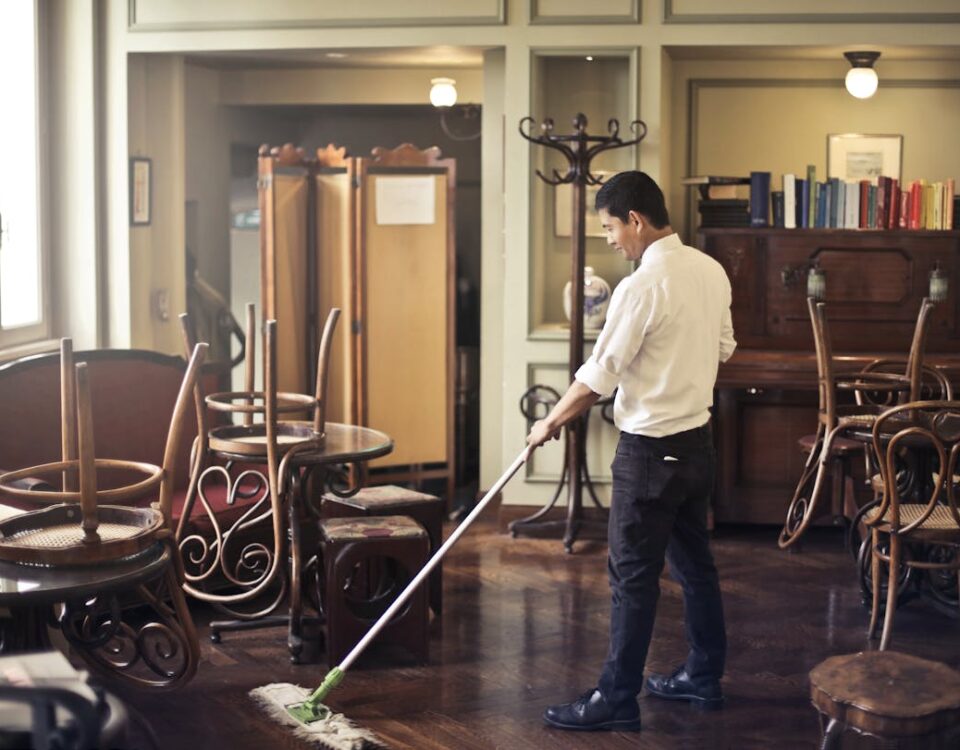 Direitos e Deveres em Contratos de Serviços Domésticos