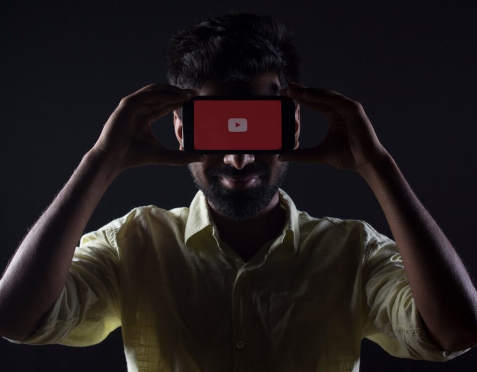 Aspectos legais da nova era do streaming Aspectos legais da nova era do streaming