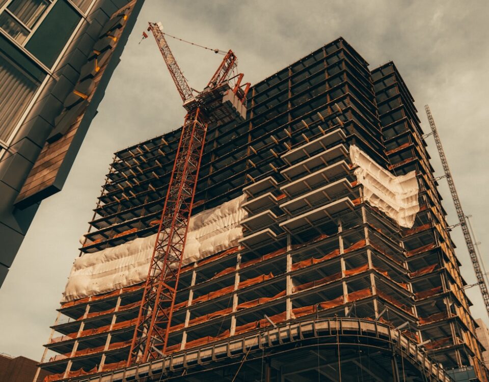 Quem é responsável por problemas estruturais? Entenda as implicações legais Quem é responsável por problemas estruturais? Entenda as implicações legais