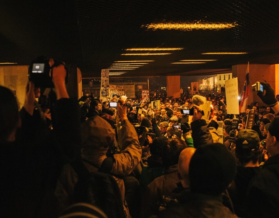 A cobertura da mídia pode afetar processos legais?