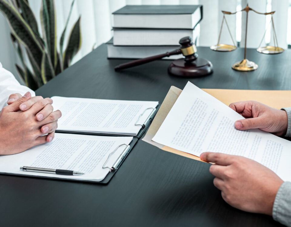 Como as leis municipais impactam o cotidiano nas cidades? Como as leis municipais impactam o cotidiano nas cidades?