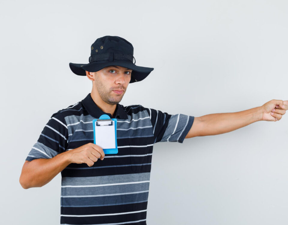 Guia de turismo precisa de certificação? Entenda as regras Guia de turismo precisa de certificação? Entenda as regras