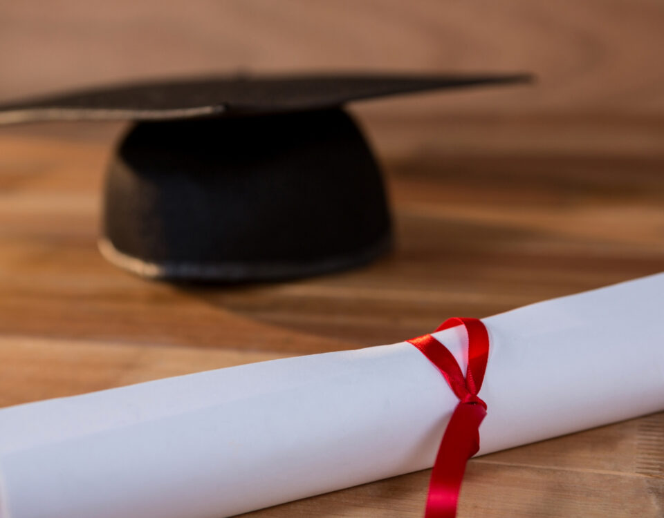 Como usar o diploma do ensino médio em processos legais Como usar o diploma do ensino médio em processos legais