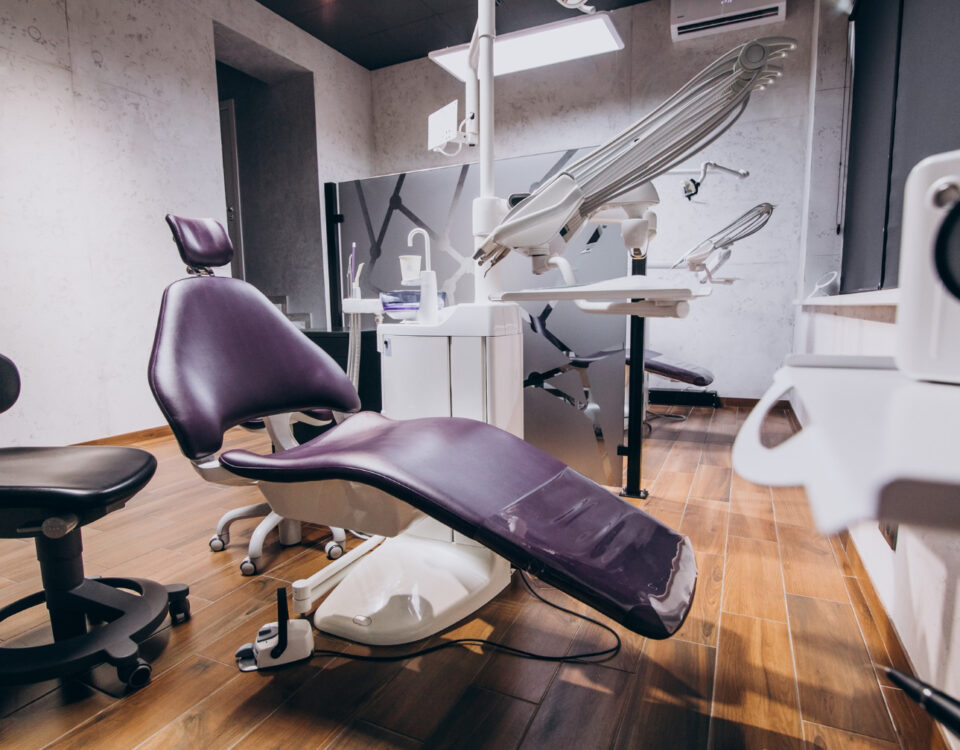 Consultórios odontológicos precisam de alvará específico? Consultórios odontológicos precisam de alvará específico?