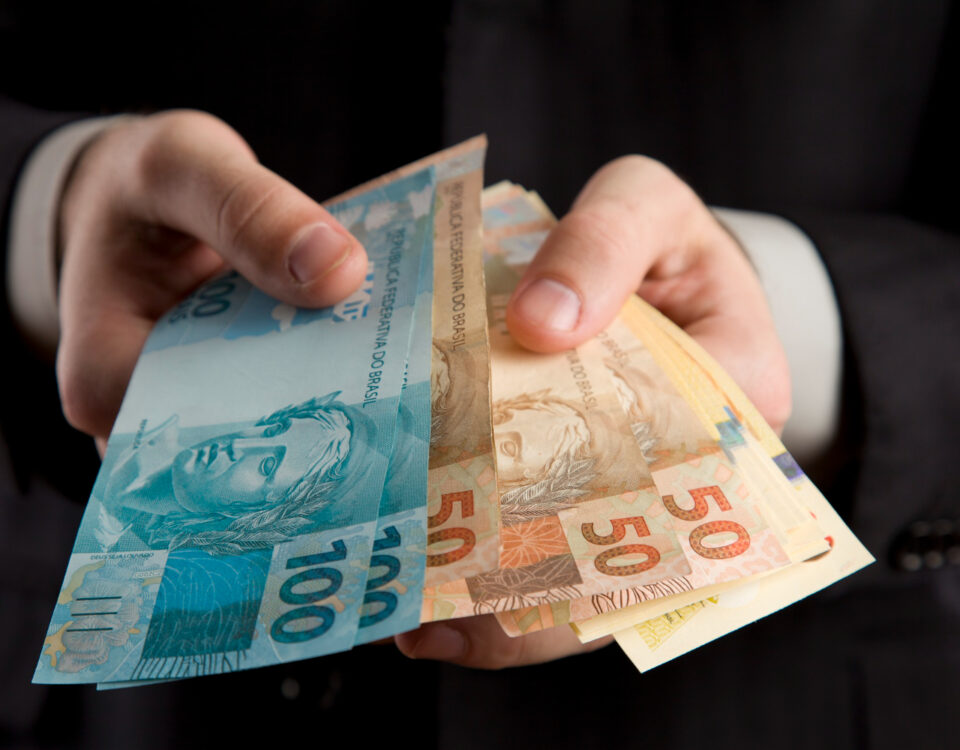 Quais os limites legais da antecipação do FGTS? Quais os limites legais da antecipação do FGTS?