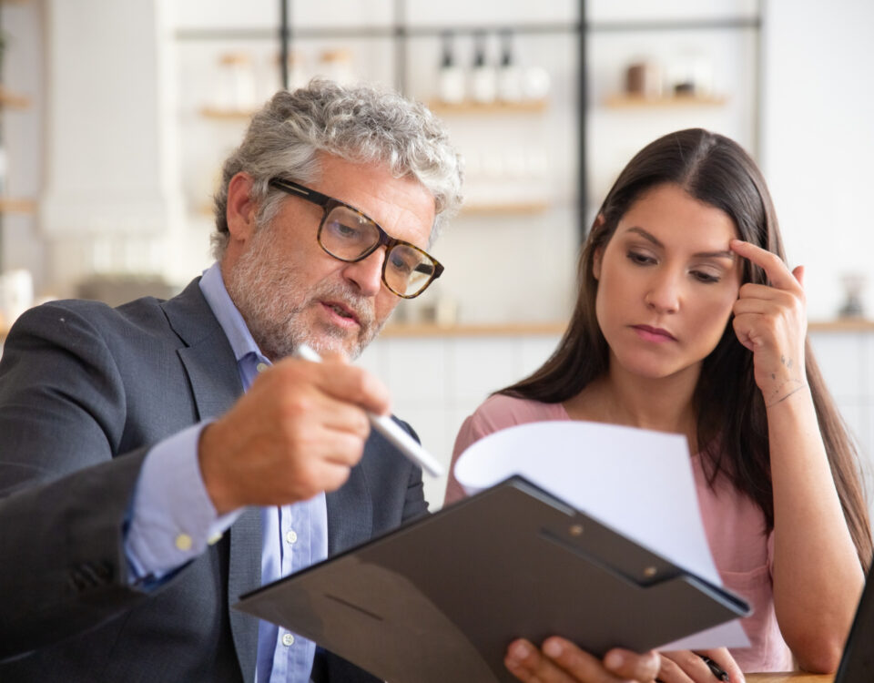 Cláusulas que você deveria recusar em contrato de compra Cláusulas que você deveria recusar em contrato de compra
