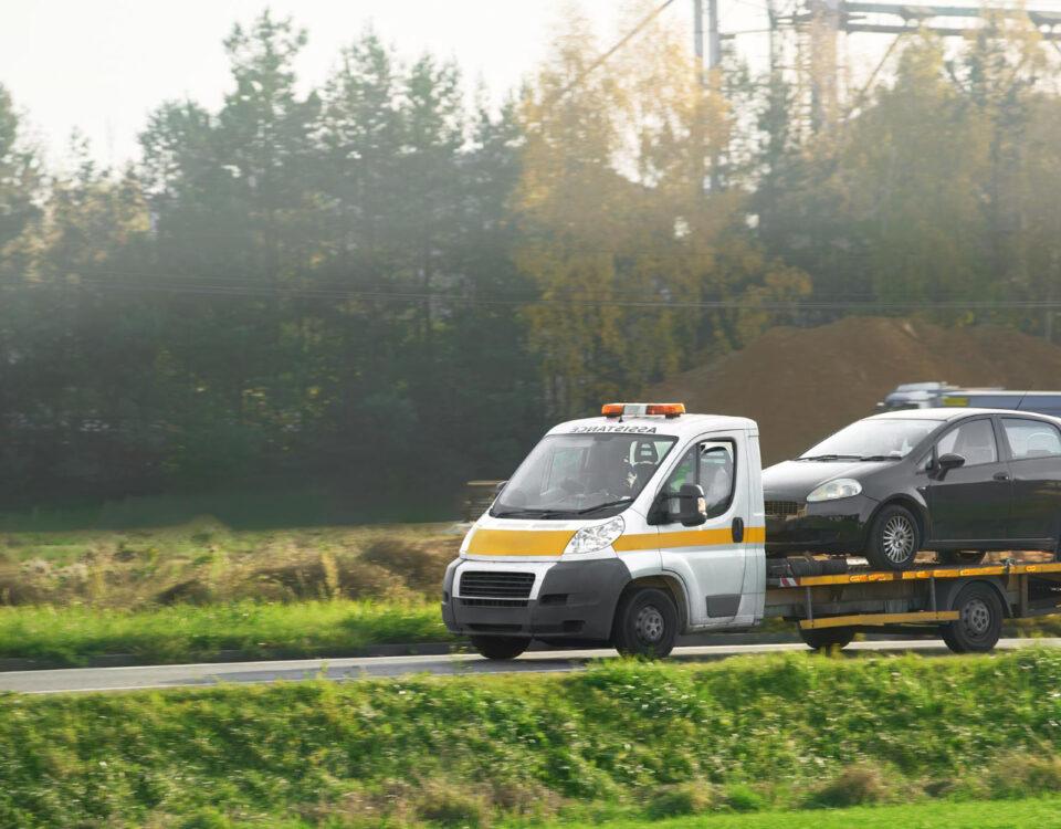 Reboque sem aviso prévio: o que diz a lei?