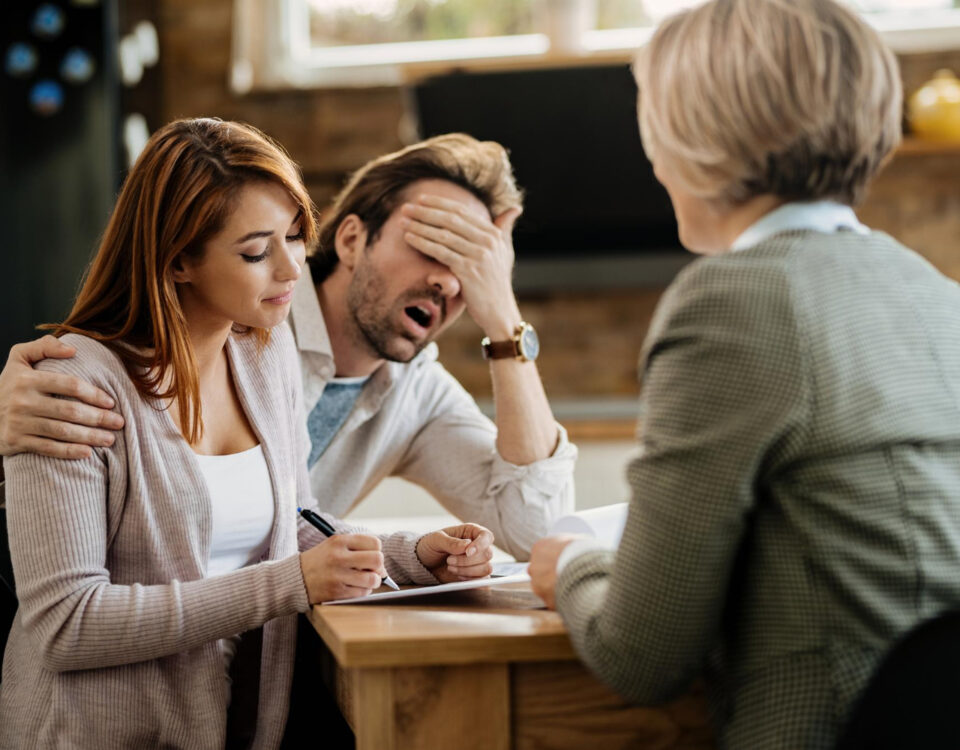 Direitos, deveres e decisões em situações extremas Direitos, deveres e decisões em situações extremas