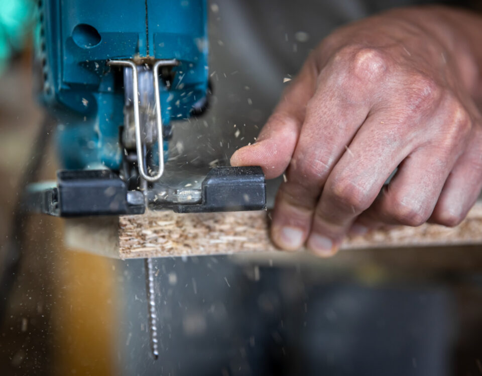 O que o trabalho sem carteira assinada ensina sobre direitos trabalhistas e riscos invisíveis ao trabalhador