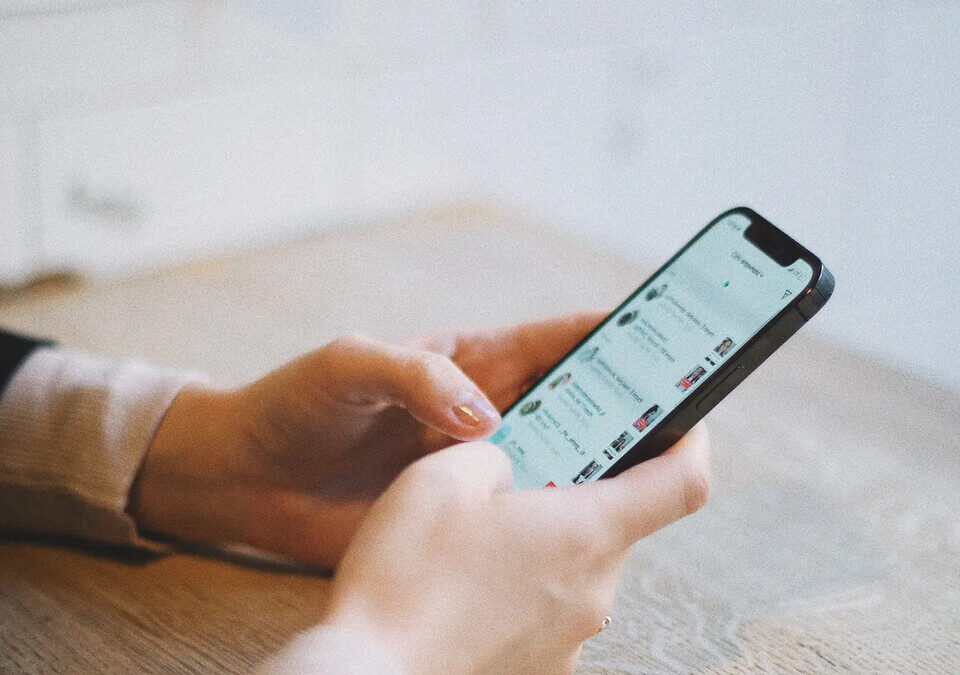 Empresa pode usar imagem de cliente nas redes sociais sem autorização?